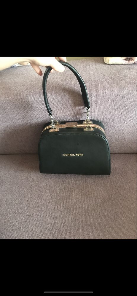 Vand geanta Michael Kors