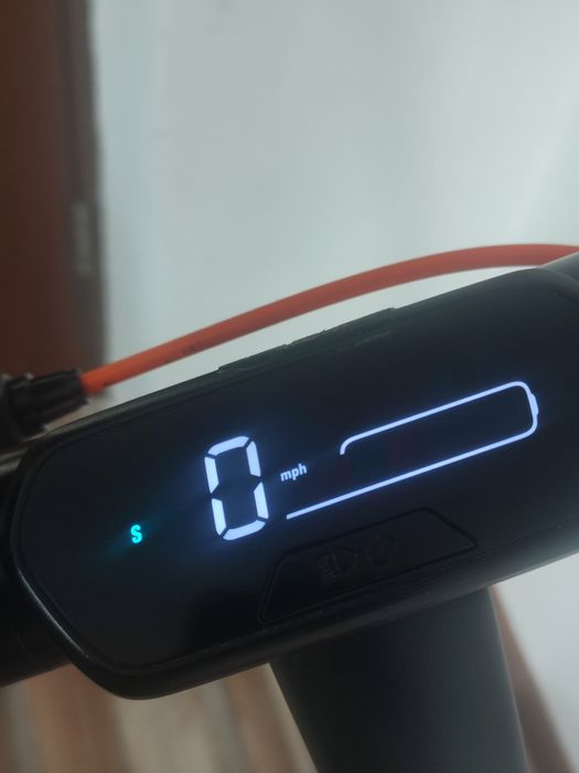 vand trotineta electrica ninebot