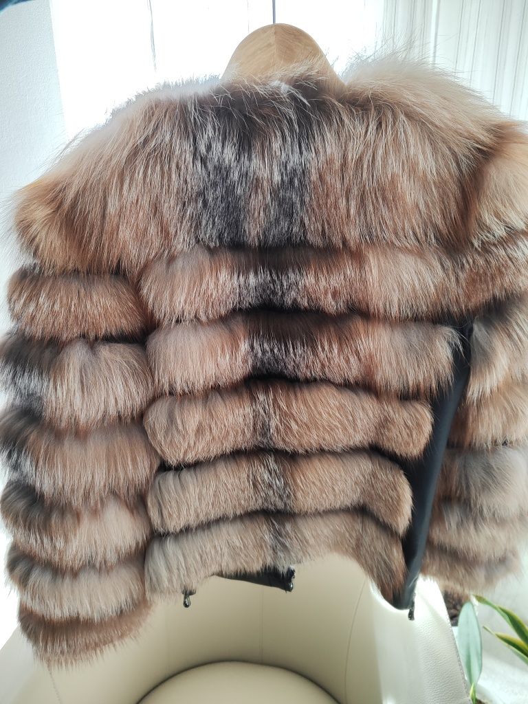Палто лисица естествен косъм