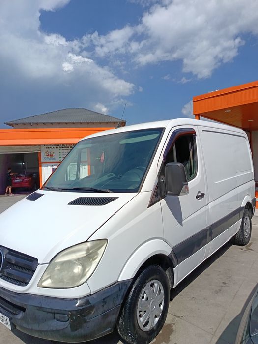 Vând Mercedes sprinter de marfă