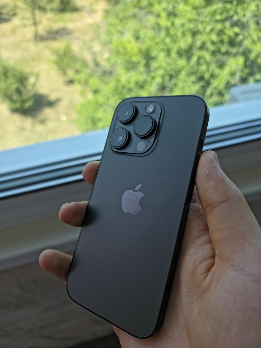IPhone 14 pro Black Space