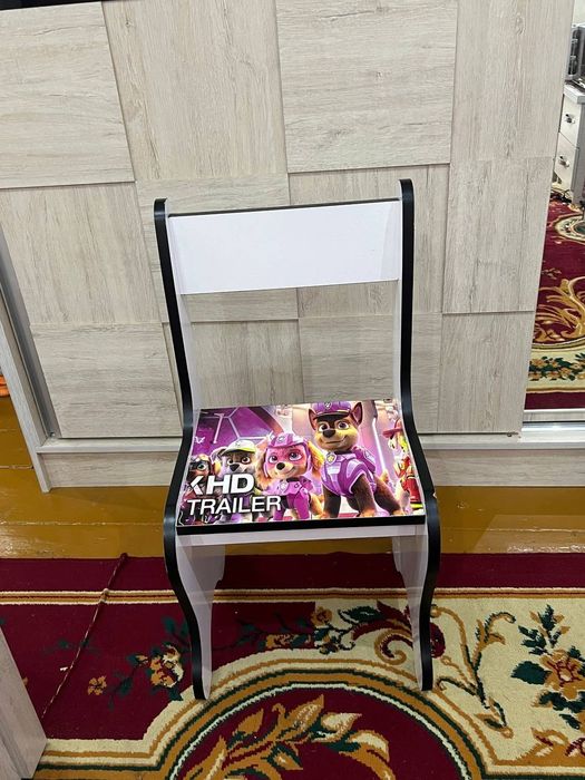 Парта для детей.