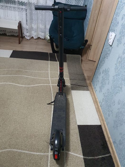 Электро самокат фирма Tride