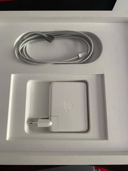 macbook pro 16 2023 m2