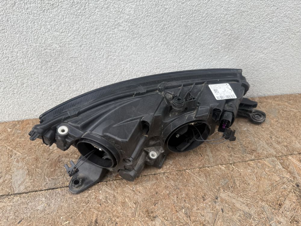 Far stanga Skoda Fabia 3 Facelift 2017-2021 halogen + LED Original