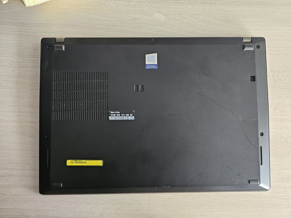 Laptop Business Lenovo T490s