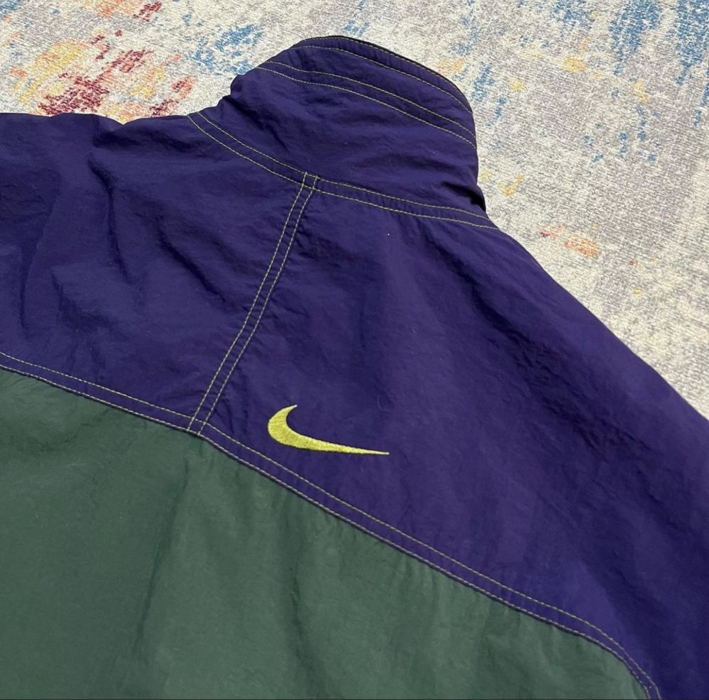 Nike vintage jacket