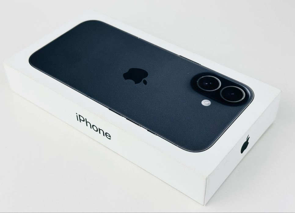 НОВ! Apple iPhone 17 256GB Black Гаранция!