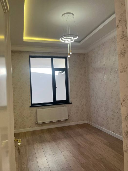 Парвозда Участка сотилади