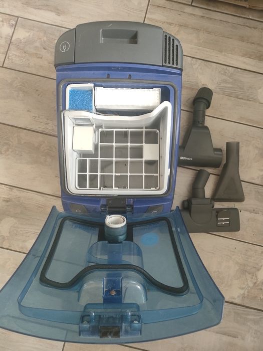 Продам пылесос Томас