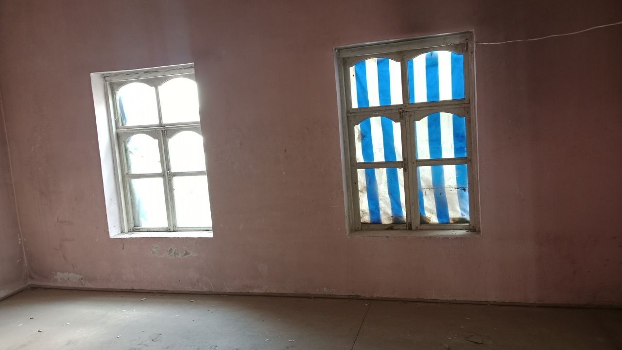 Уй умйиий 12 сотих ери билан