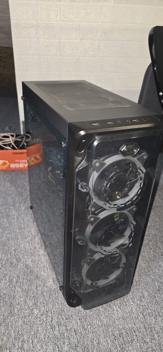 Pc i7 7700, DDR4 12gb