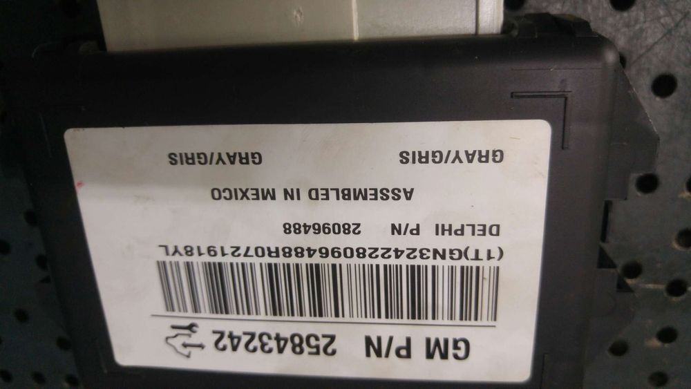 Modul control bcm chevrolet captiva c100 c140 25843242 28096488