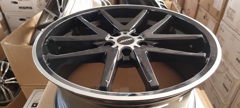 19цола 5х114.3 AUTEC Mazda,Mustang Мазда,Мустанг Toyota,Honda