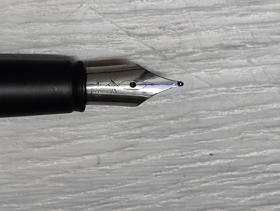 2 stilouri Parker 2 pixuri Waterman