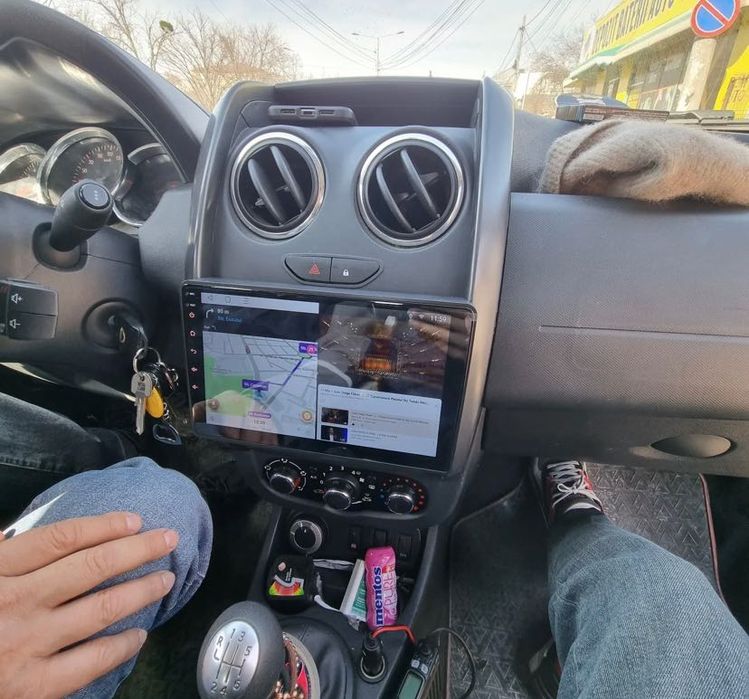 Navigatie Android Dacia Duster 2013-2018 Waze YouTube WiFi GPS USB