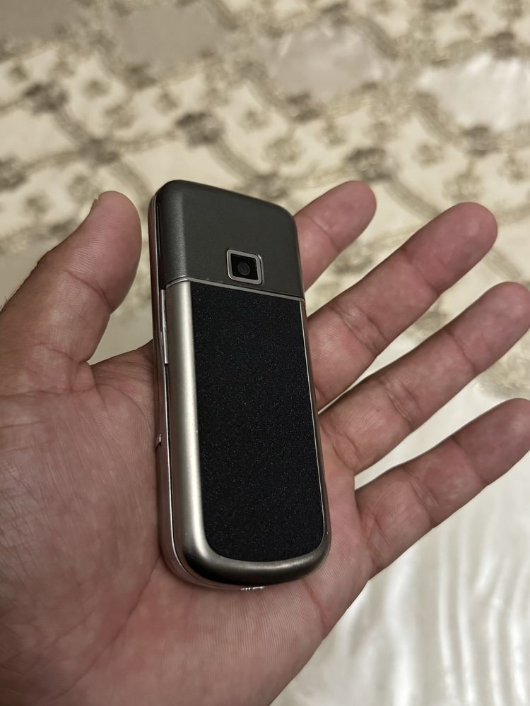 Nokia 8800e-1 carbon