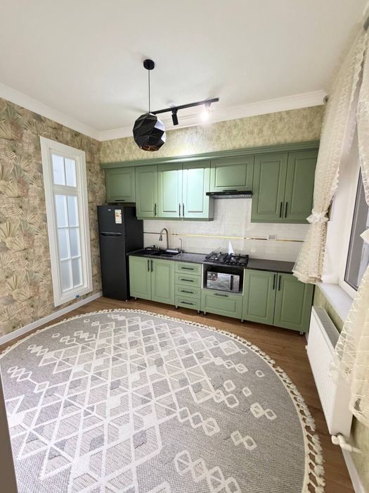 Срочно продается в квартиру отличном районе