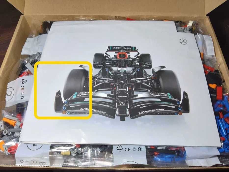 NOU TIP le go Masina Mercedes-AMG F1 W14 E Performance 42171