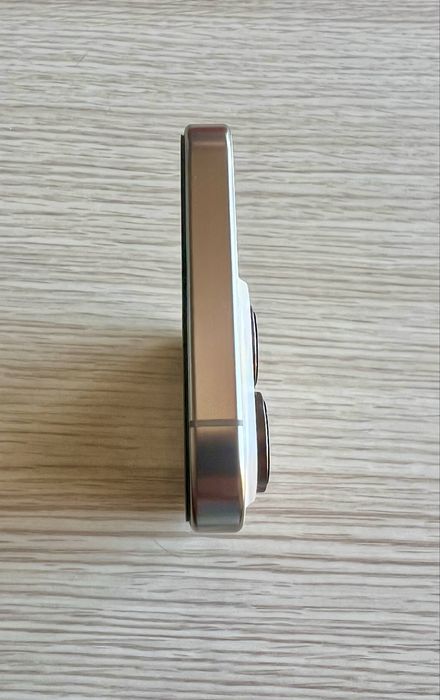 Iphone 16 Pro 128 GB Desert Titanium
