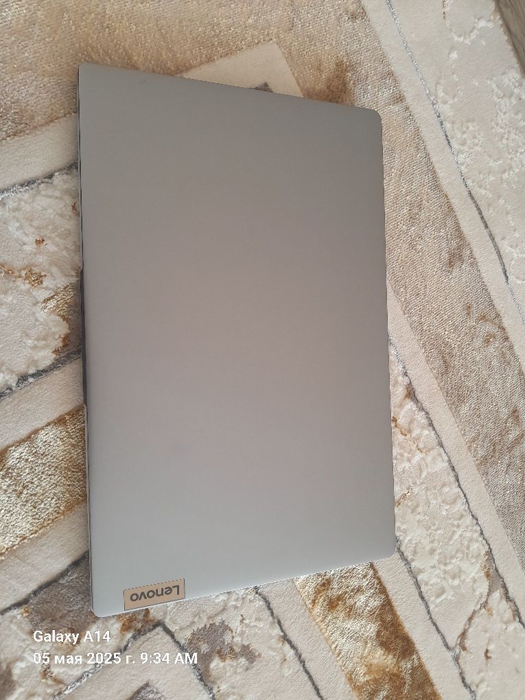 Ноутбук, ideaPad Slim 3 15 IRH 8