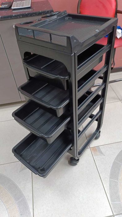 Продаю помощник для парикмахера