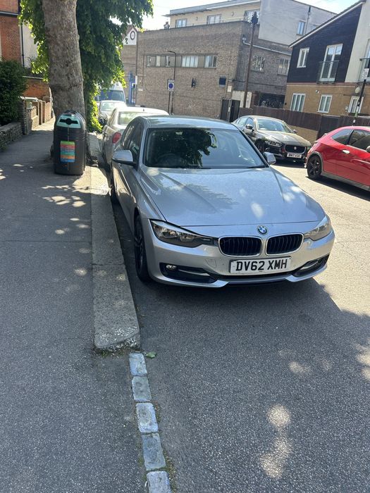 Vand BMW 320D F30 volan dreapta acte valabile un an