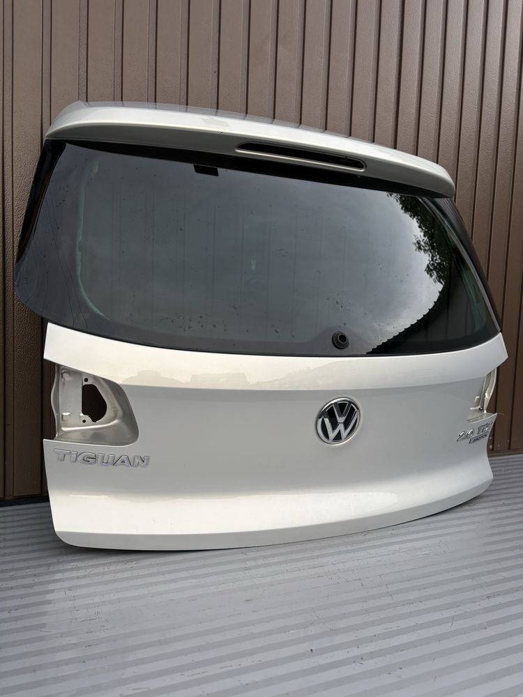 Haion vw Tiguan 5N Facelift•cod de culoare LR7L•2012-2015