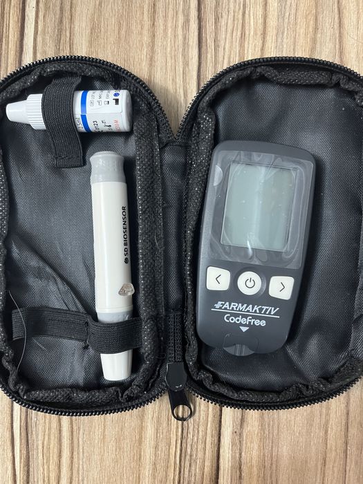 Продам глюкометр CodeFree