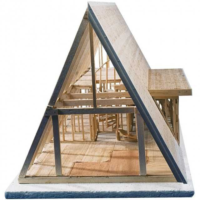 Cabana stil A Frame si casa din structura de lemn de vanzare