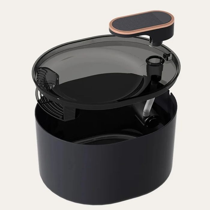 Dispenser apa pentru câini si pisici