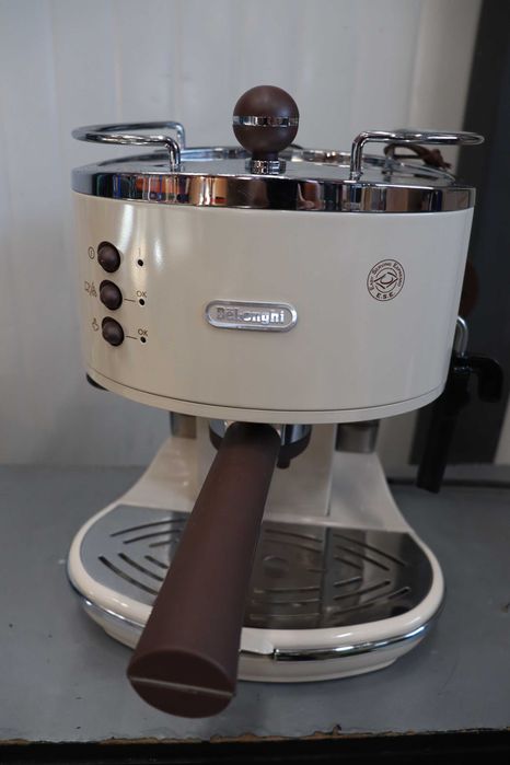 Кафемашина De'Longhi Icona Vintage ECOV 311, 1100W, бежова