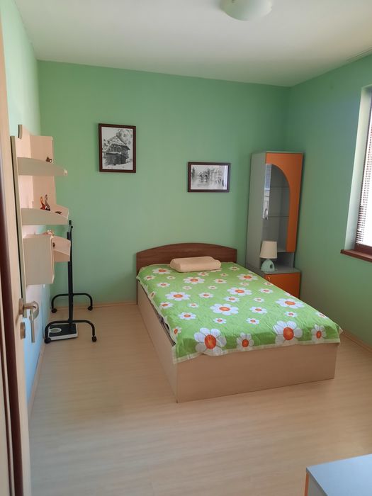 Тристаен апартамент в кв.Аспарухово