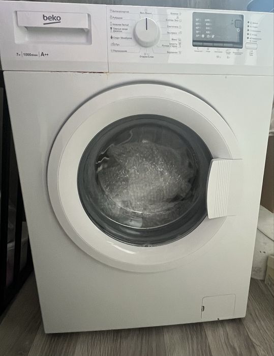 Продам стиральную машину