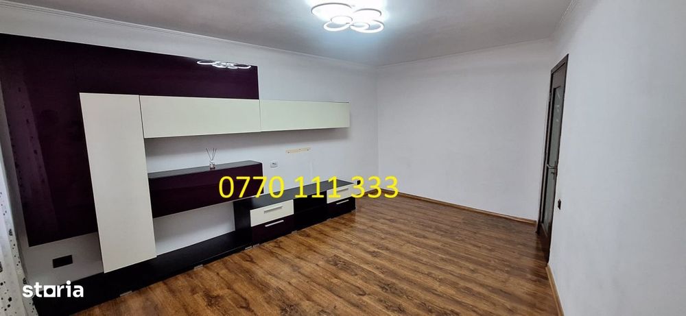 - Apartament 3 camere Vidin, suprafata 75mp, etaj 2