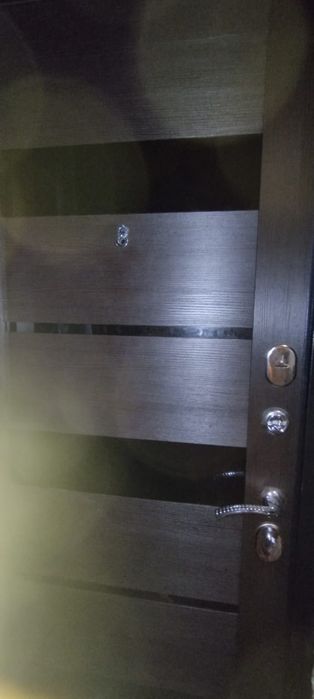 Срочно  сдам 1-комнатную улучшенную 100000+ комуслуги!!!