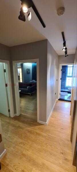 Дава се под наем Двустаен апартамент в Бургас, Център - 56 кв.м за 714 € - Снимка #6