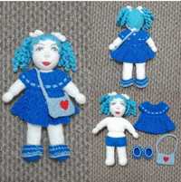 Вязаная игрушка - кукла с голубыми волосами, рост 32 см