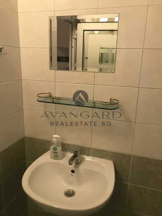 Продава се Едностаен апартамент в Пловдив, Кючук Париж - 76 кв.м за 927 €/кв.м - Снимка #11