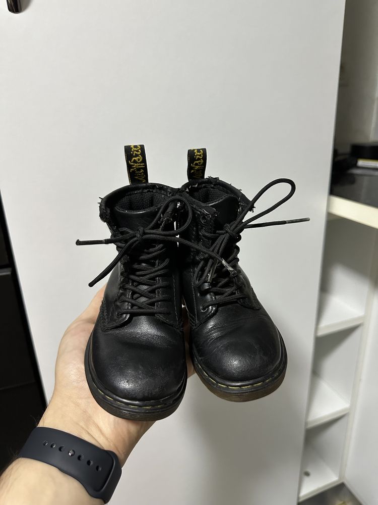 Bocanci Dr Martens copii marime 24