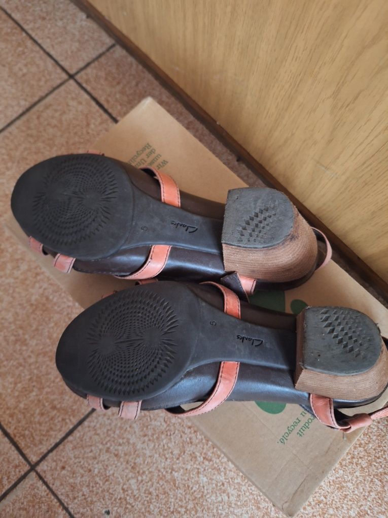 Clarks сандали N38/24N.5 sm New look оригинални обувки N39/25cm