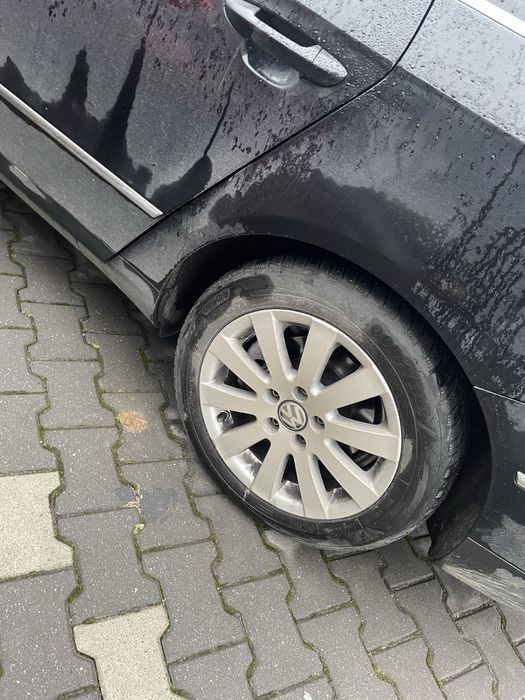 215 55 16 iarna   235 45 17 cu jante 205 55 16 cu jante