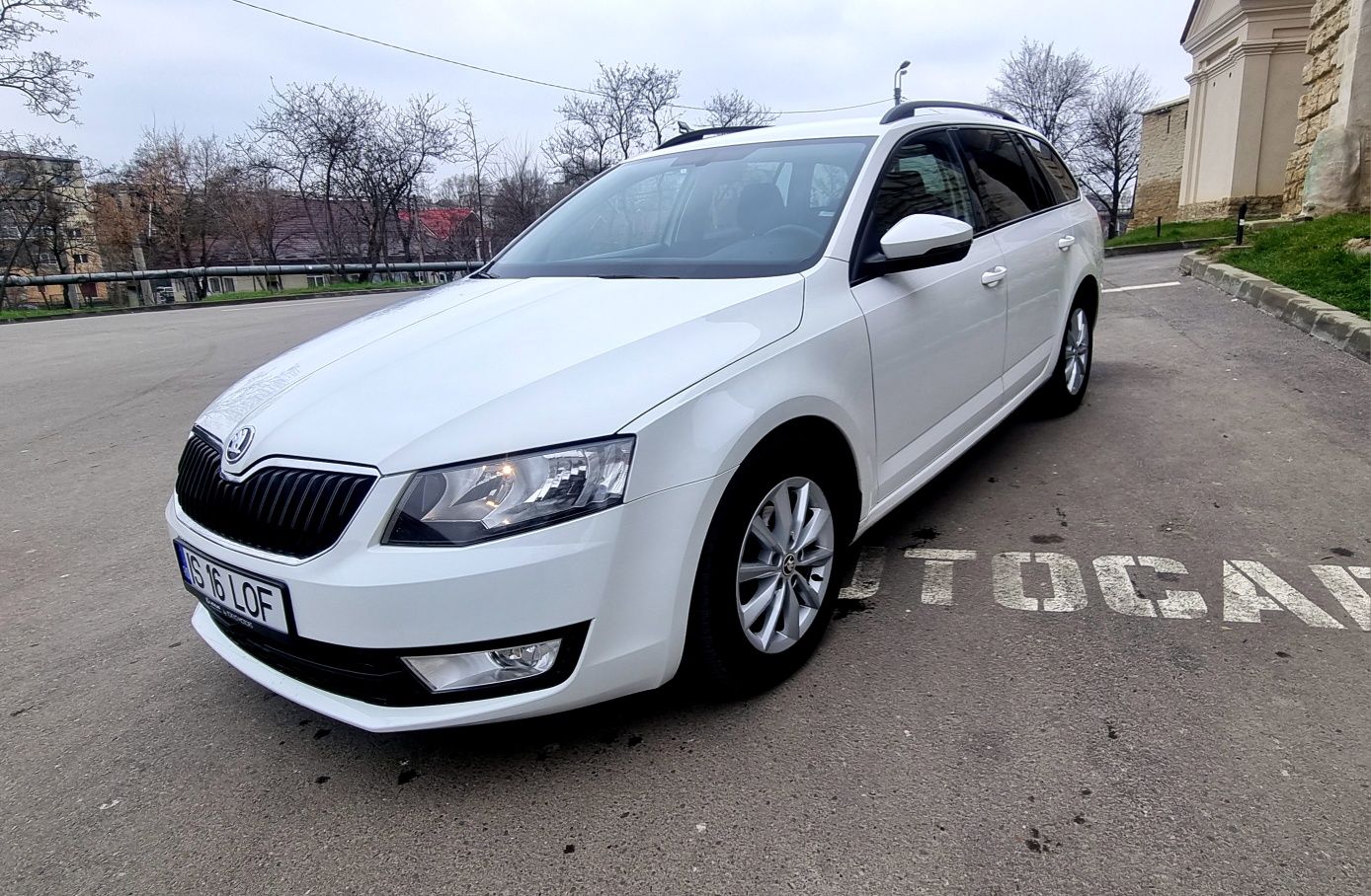 Skoda  Octavia  2017   Cutie   Automata  Variante