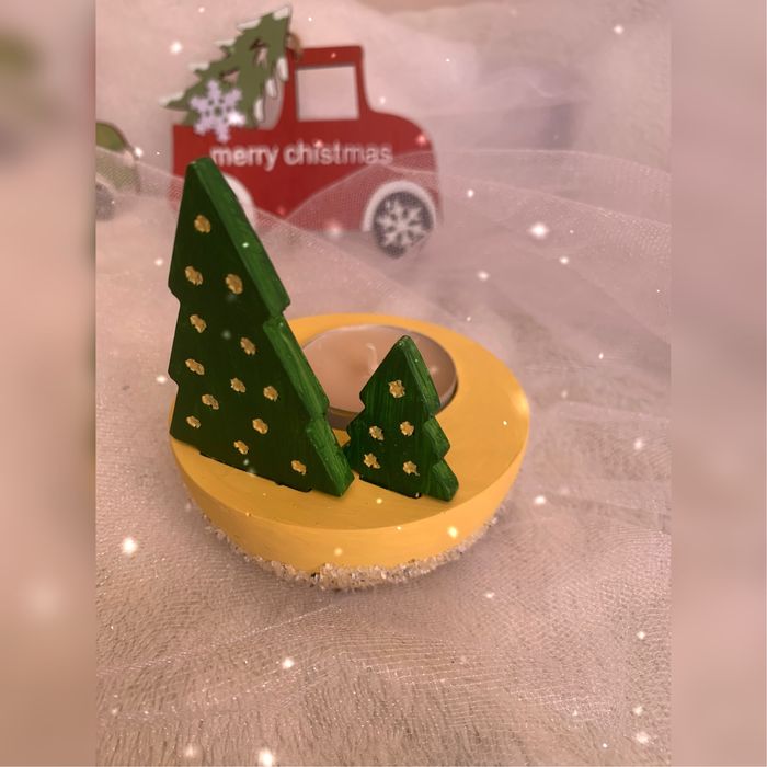 Коледни свещници