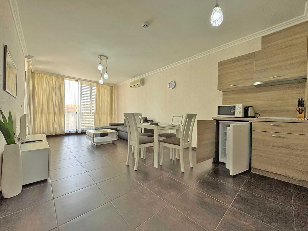 Продава се Двустаен апартамент в Свети Влас - 61 кв.м за 1966 €/кв.м - Снимка #6