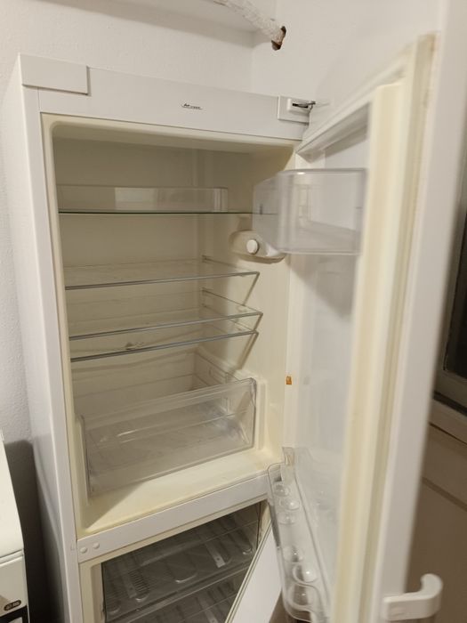 Combina frigorifica Whirlpool