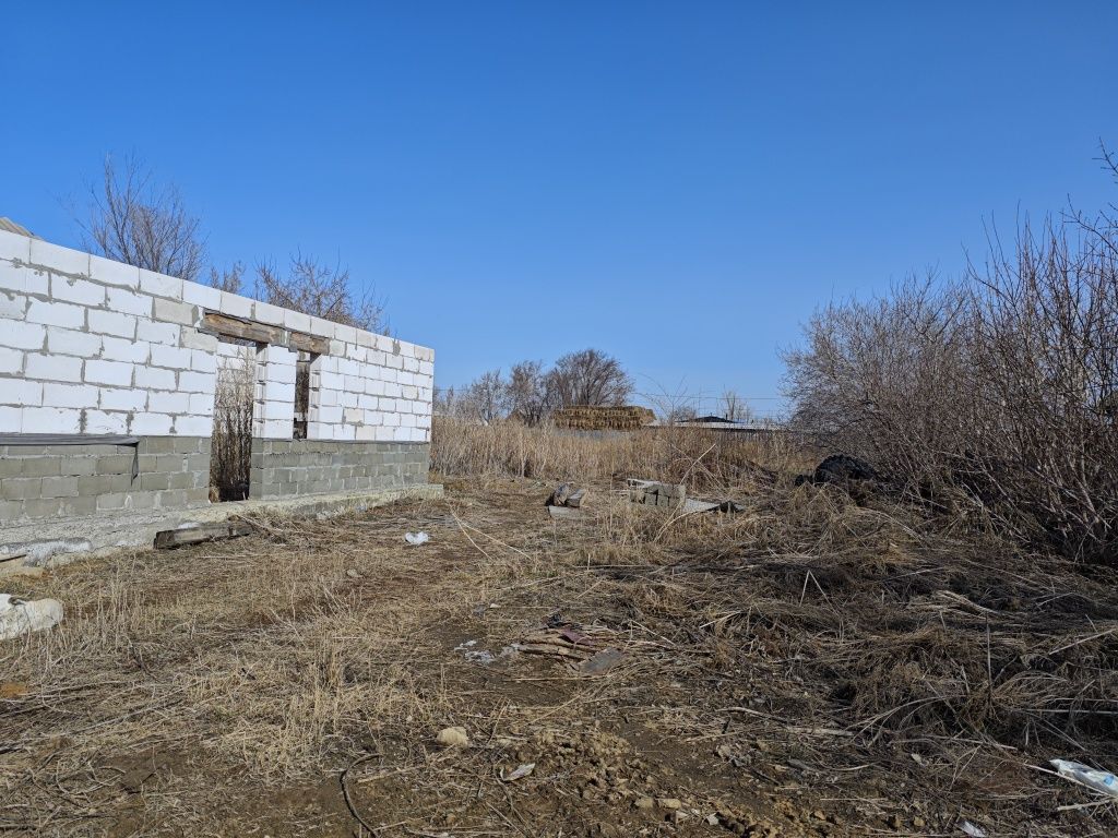 Продам недостроенный дом