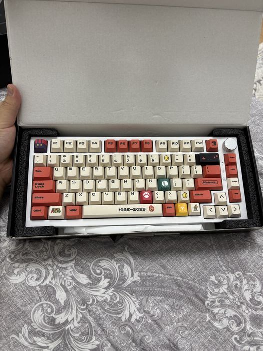 продам клавиатуру