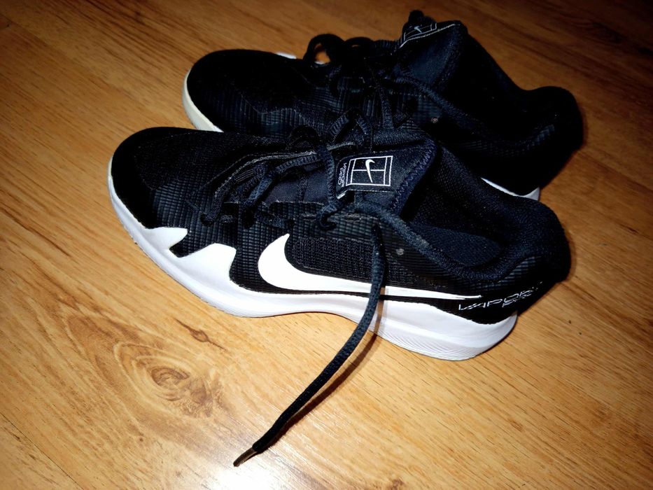 Оригинални маратонки Nike