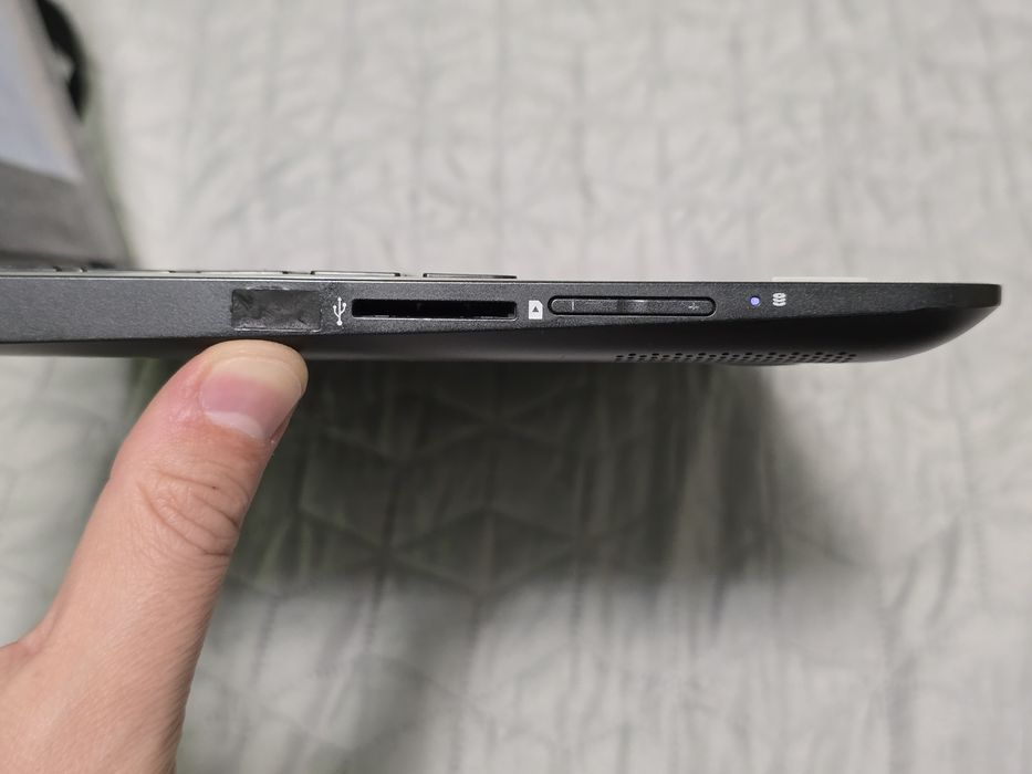 HP X360 2в1 Тъчскрийн,Intel N3700,8GB RAM,256GB SSD.